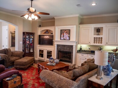 2 Carrington St, Bay City, TX 77414 - photo 6