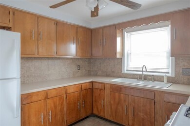 98 Gloucester St unit 2, Providence, RI 02908 - photo 6