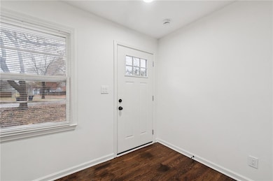 5101 NE 39th St, Kansas City, MO 64117 - photo 2