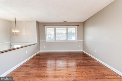 982 Saint Margarets Dr, Annapolis, MD 21409 - photo 4