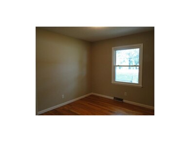 3rd Bedroom w/hardwood floors