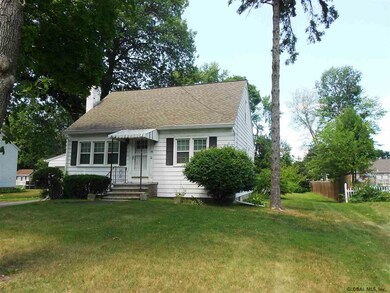 18 Bayberry Rd, Schenectady, NY 12306 - photo 3