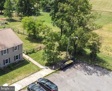 716 Hamilton Rd, East Greenville, PA 18041 - photo 5