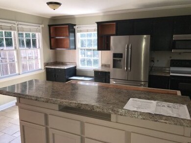 211 W Glessner St, Americus, GA 31709 - photo 4