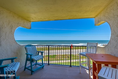 Ocean House 201B-6