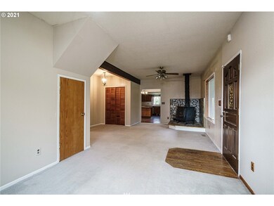 105 Mcadams Rd E, Longview, WA 98632 - photo 5