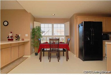 8803 Fox Chase Place, Louisville, KY 40228 - photo 2