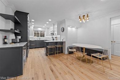 549 N Old Woodward Ave, Birmingham, MI 48009 - photo 6