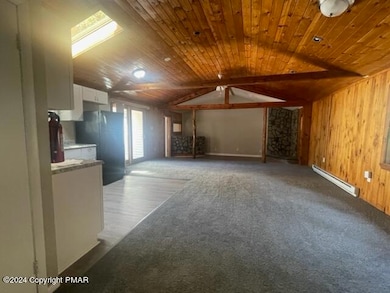 8114 Flint Dr, Pocono Lake, PA 18347 - photo 3