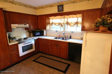 45 Hilltop Dr, Shavertown, PA 18708 - photo 7