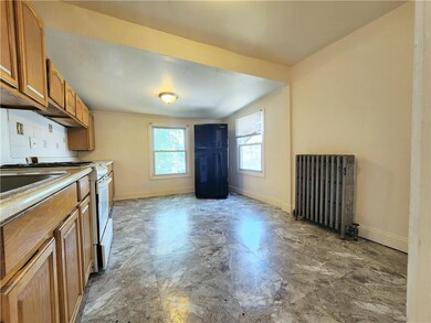 736 N 5th St unit 2, Allentown, PA 18102 - photo 3