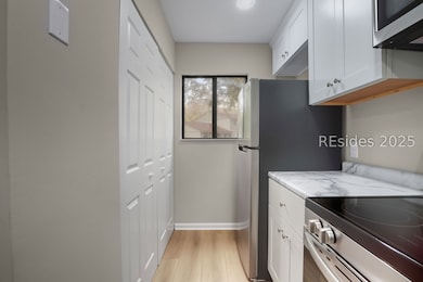 96 Mathews Dr unit 186, Hilton Head Island, SC 29926 - photo 7