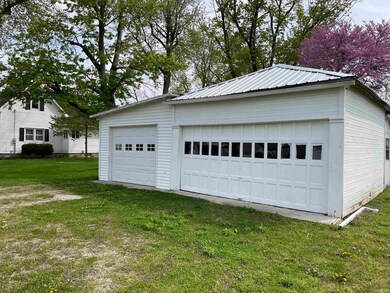 8843 N Center St, Bryant, IN 47326 - photo 7