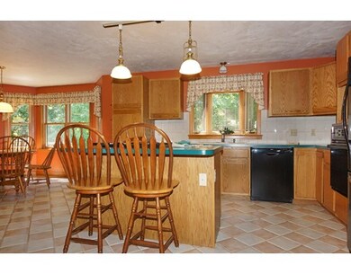 19 Riley Rd, Northborough, MA 01532 - photo 2