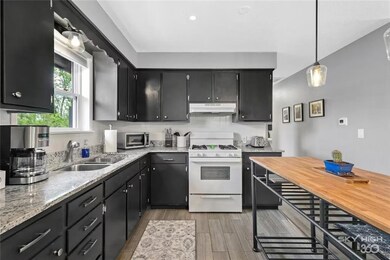 unlisted-address, Bentonville, AR 72712 - photo 4