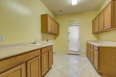 012_Utility Room