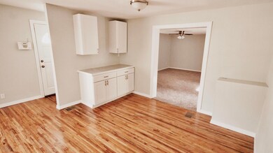 6030 Marsha Dr, Jacksonville, FL 32205 - photo 6