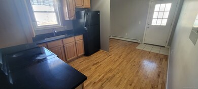 18 Montgomery St unit 1A, Danbury, CT 06810 - photo 4