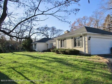 352-640627_-_Front_and_Garage