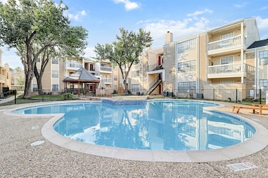 2750 Holly Hall St unit 1711, Houston, TX 77054 - photo 2