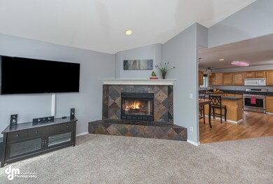 Living Room_1935-FULL