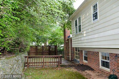 4615 Tara Dr, Fairfax, VA 22032 - photo 7