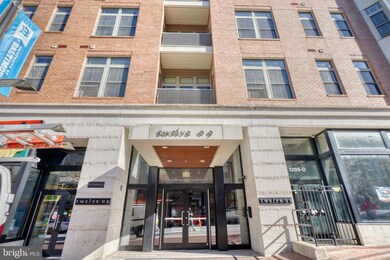 Twelve 09 unit 108, Baltimore, MD 21201 - photo 2