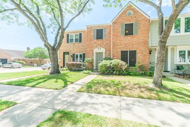 1357 Country Place Dr, Houston, TX 77079 - photo 2