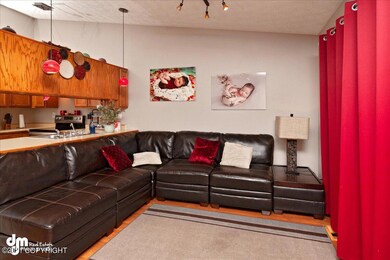 07-Living Room_IMG_5454