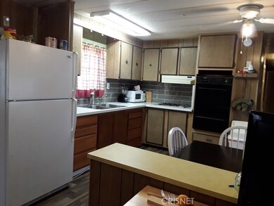 3722 Knox Ave unit 1, Rosamond, CA 93560 - photo 7