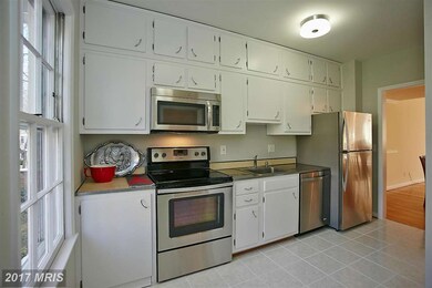 3567 Hamlet Place, Chevy Chase, MD 20815 - photo 2