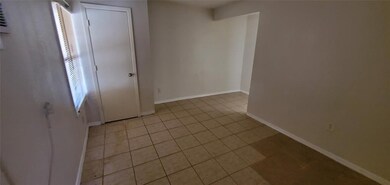 2825 Cromwell St unit B, Houston, TX 77093 - photo 6