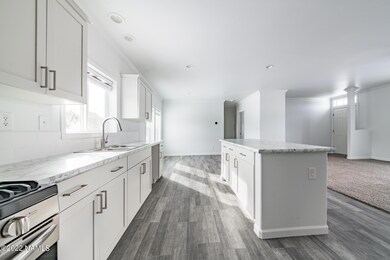 1749 E brookhill Williams (10 of 59)