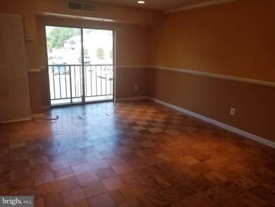 421 E Dartmouth Dr unit 5, Sterling, VA 20164 - photo 3