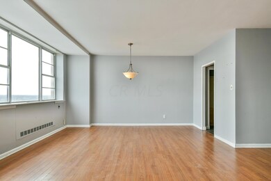 1620 E Broad St 1407-9192