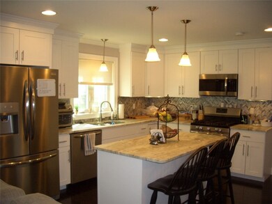 3 Justin Cir unit A, Smithfield, RI 02917 - photo 4