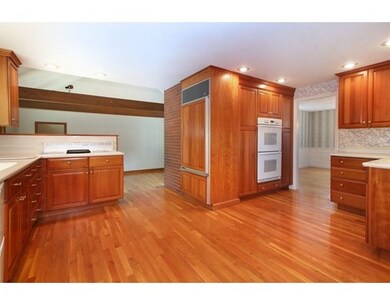 6 Powers Ct, Lexington, MA 02421 - photo 3