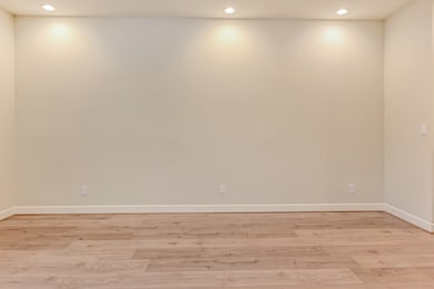 2605 James Madison Way, Houston, TX 77091 - photo 6