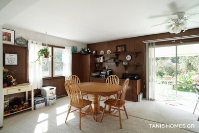 2455 Donahue Court SW