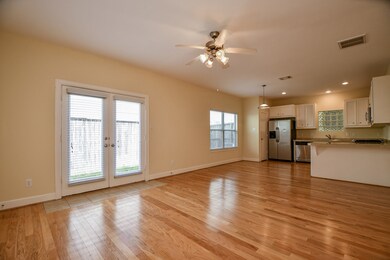 3708 Main Poplar Dr, Houston, TX 77025 - photo 5