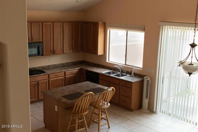 Kitchen 8