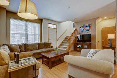 64 S Gardens Way, Fitchburg, WI 53711 - photo 4