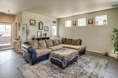 1440 SW 35th St, Redmond, OR 97756 - photo 4