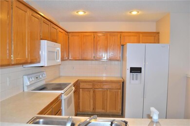 7502 Mccoy St, Shawnee, KS 66227 - photo 7