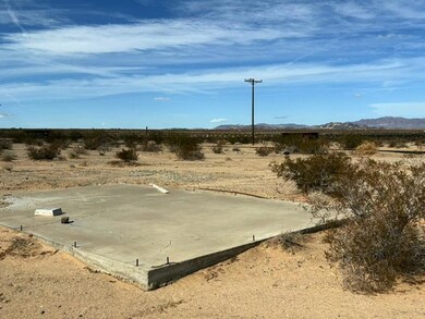 81327 29 Palms Hwy, Twentynine Palms, CA 92277 - photo 5