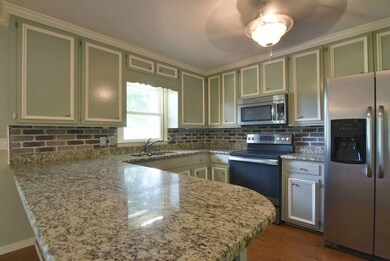 2002 Acker Dr, Albany, GA 31707 - photo 5