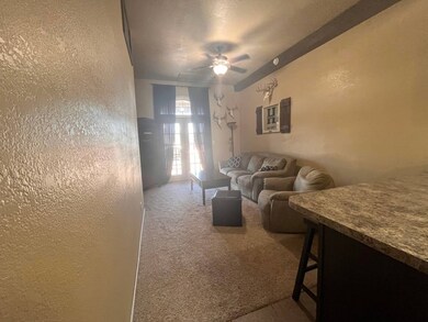 711 Washington St, Chillicothe, MO 64601 - photo 4