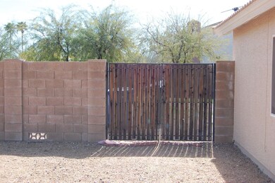 RV gate