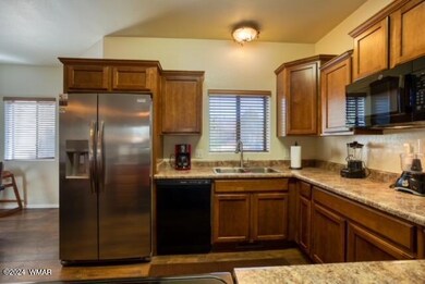etta kitchen 2