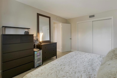 2131 NE 40th Ct unit 4, Lighthouse Point, FL 33064 - photo 6